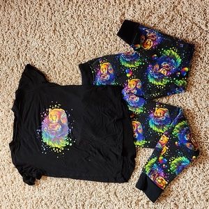 Bums and Roses Mane Attraction tee and jogger set - size 5/6